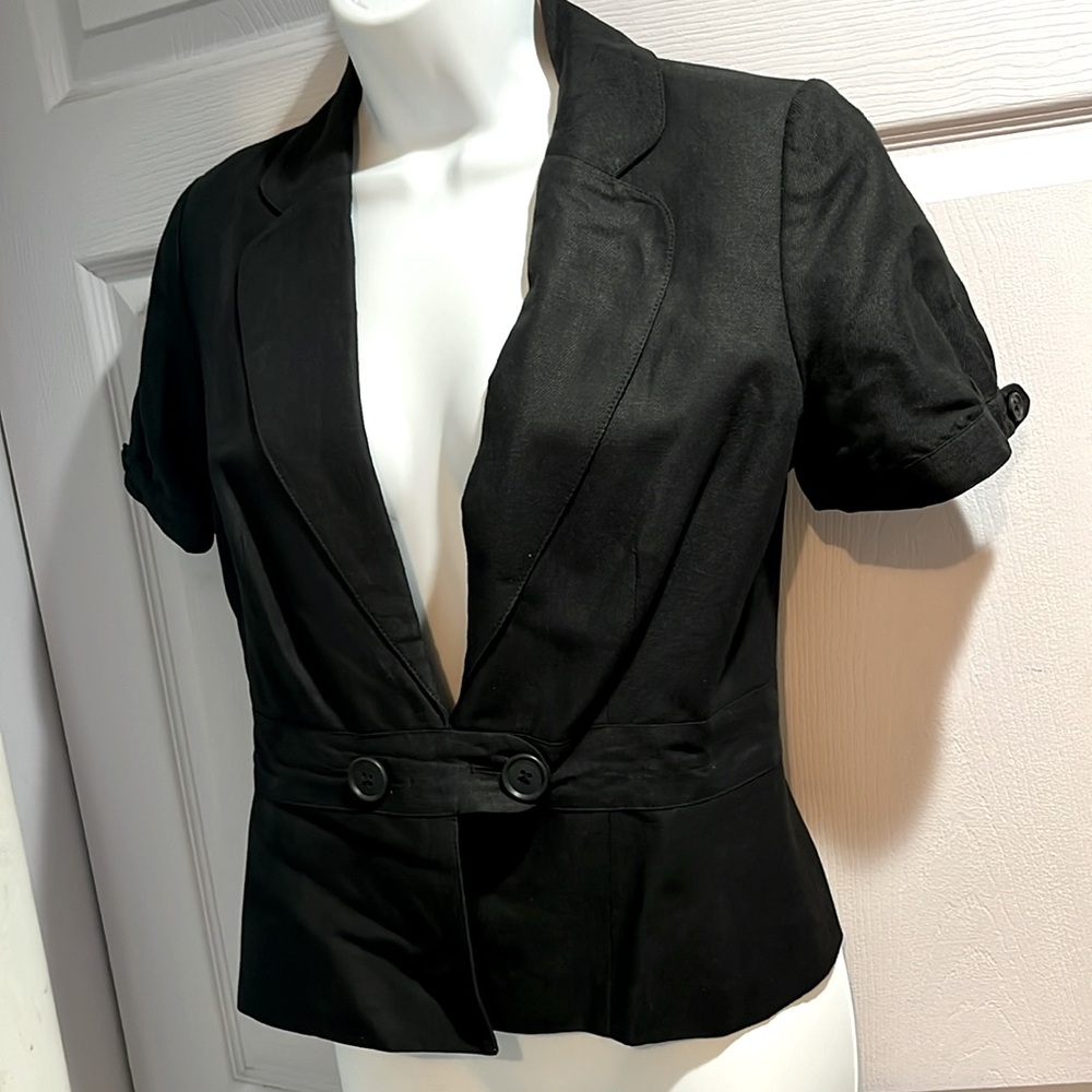 Ann Taylor black Suit.  Size 2 jacket, size 10 pants. (Sold together)